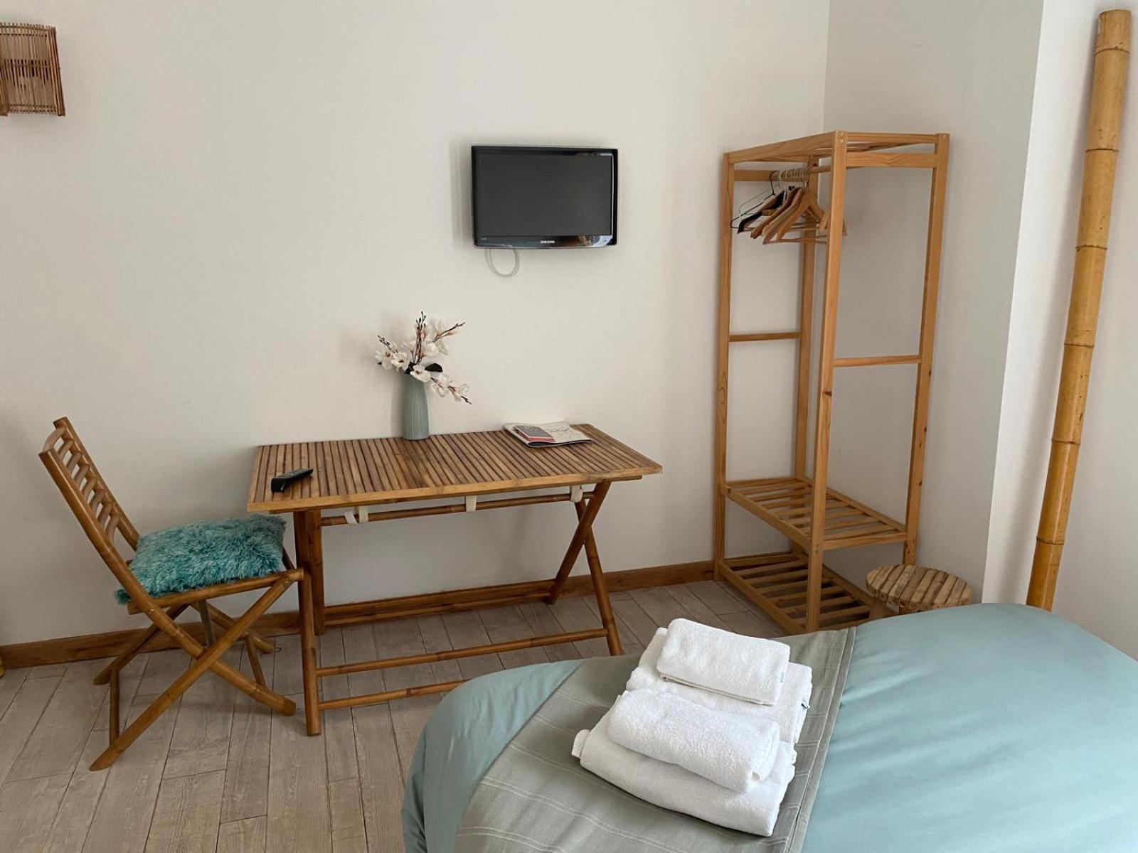 Peyruis Auberge Les Galets מראה חיצוני תמונה